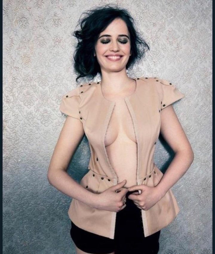 hot actress Eva Green braless shirt