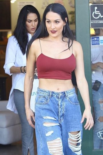 Nikki Bella flaunts her toned midriff as she goes shopping in LA