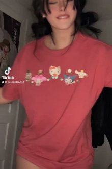 OF Teen TikTok Tits Pussy Reveal (gif)